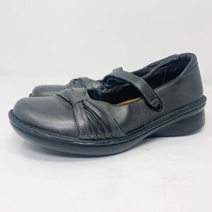 Naot‎ Mary Jane Shoes